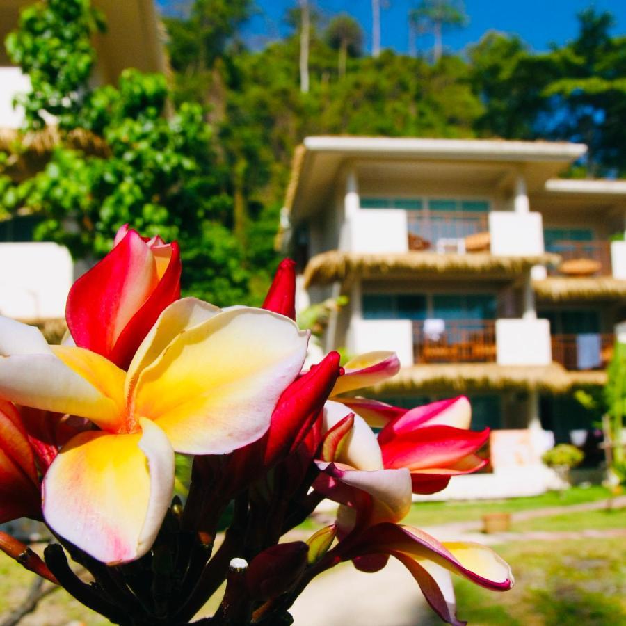 Mama Beach Residence - Adults Only Phi Phi Don Exterior photo