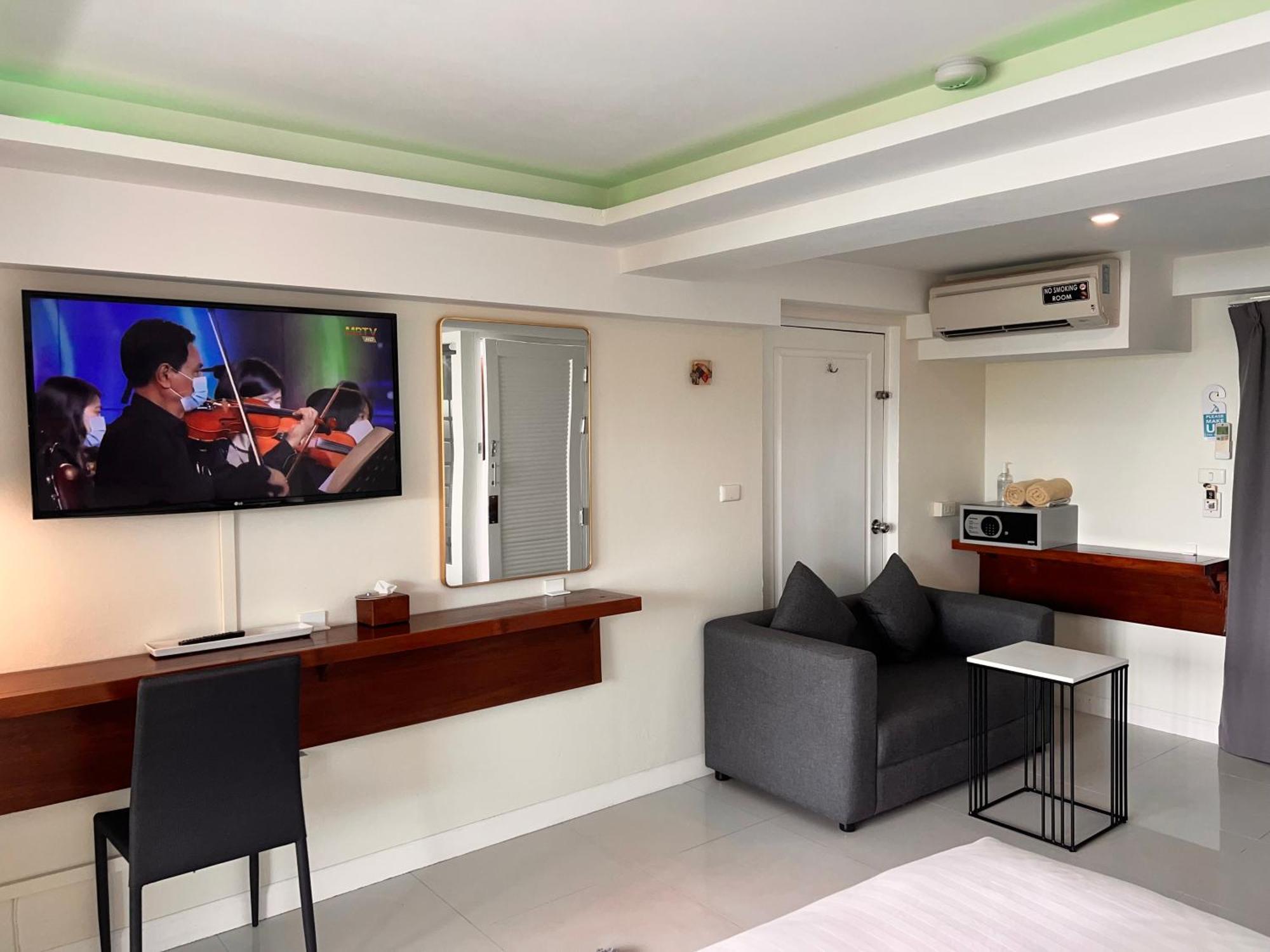 Mama Beach Residence - Adults Only Phi Phi Don Exterior photo