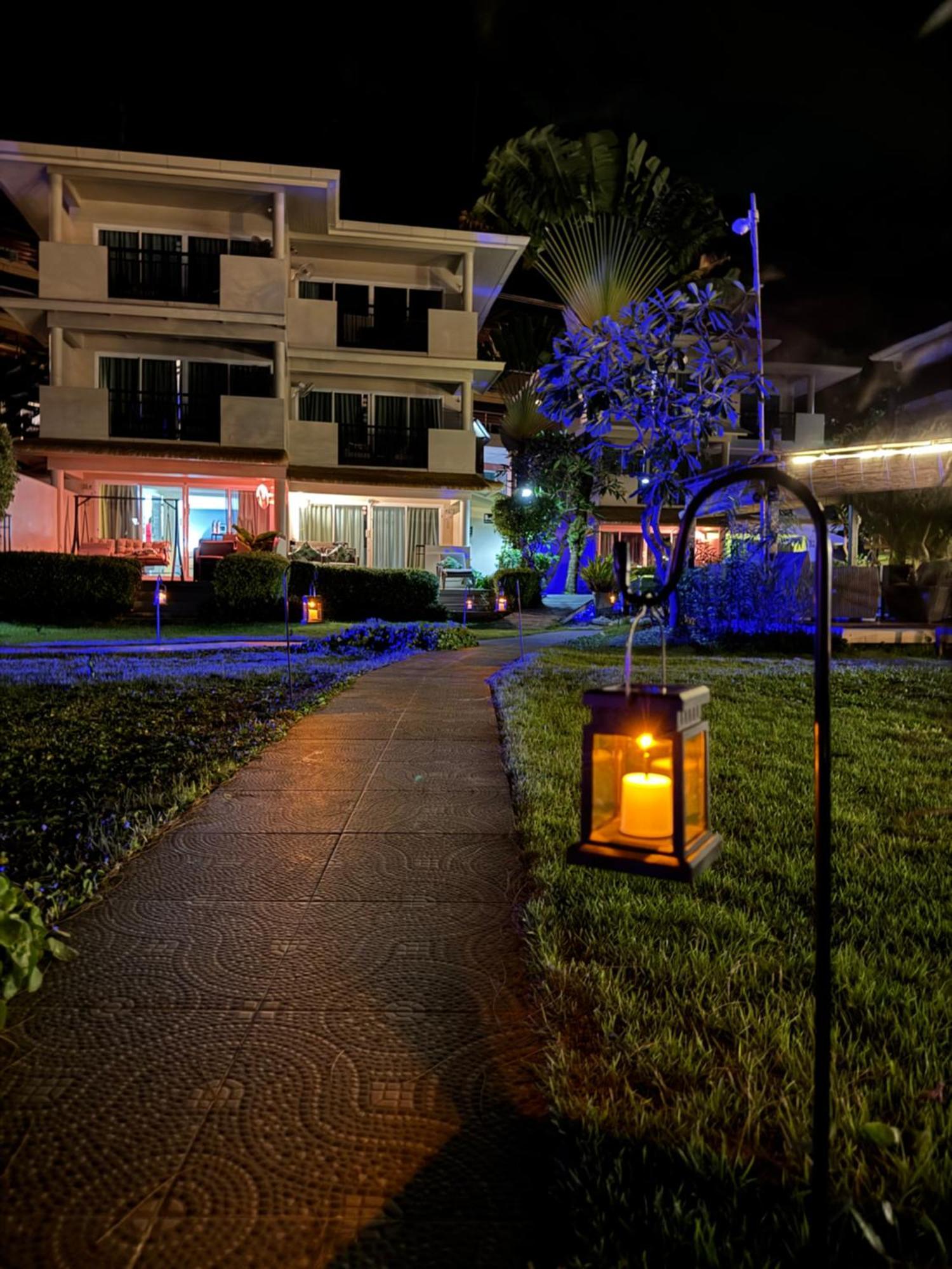 Mama Beach Residence - Adults Only Phi Phi Don Exterior photo